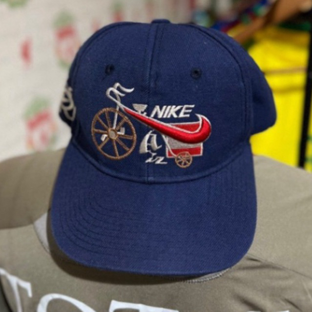 Topi Nike vintage 90s wool