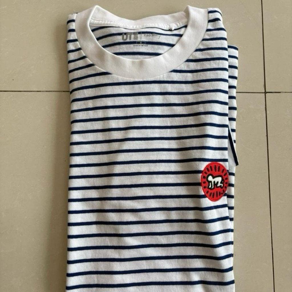 Tshirt Uniqlo second 100% Original - M