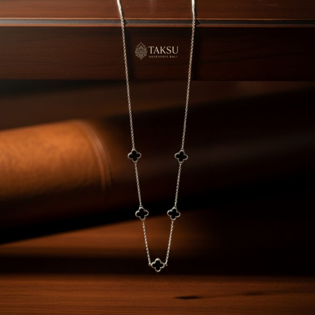 Taksu Assesoris Bali - Kalung Xuping Noir Clover Grace