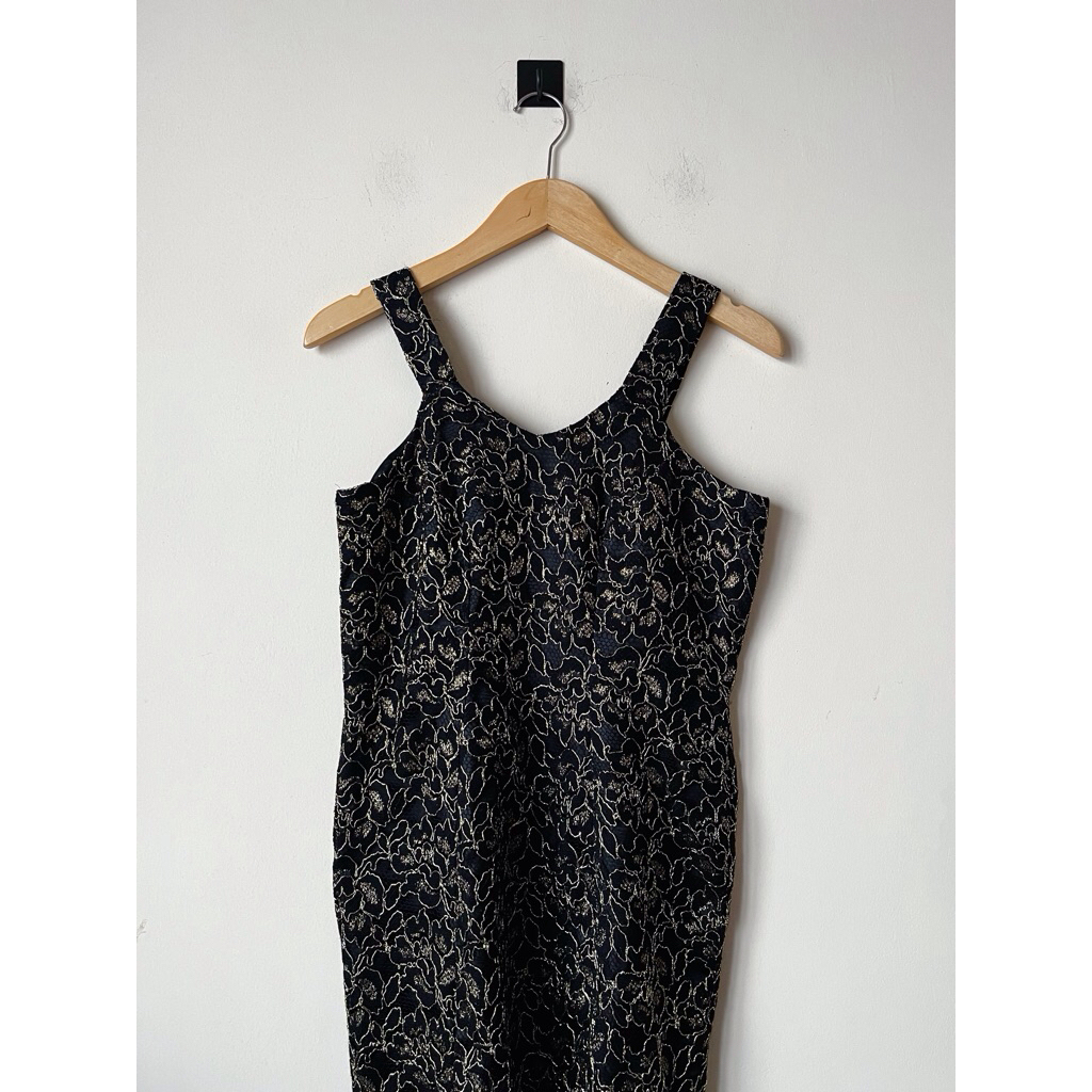 PL - Dress Brukat Hitam Gold