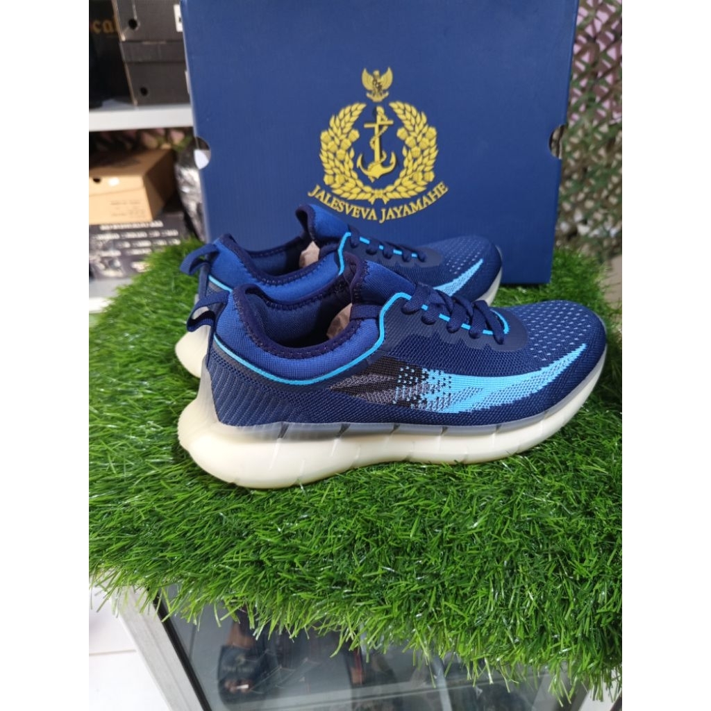 sepatu lari ALRI original