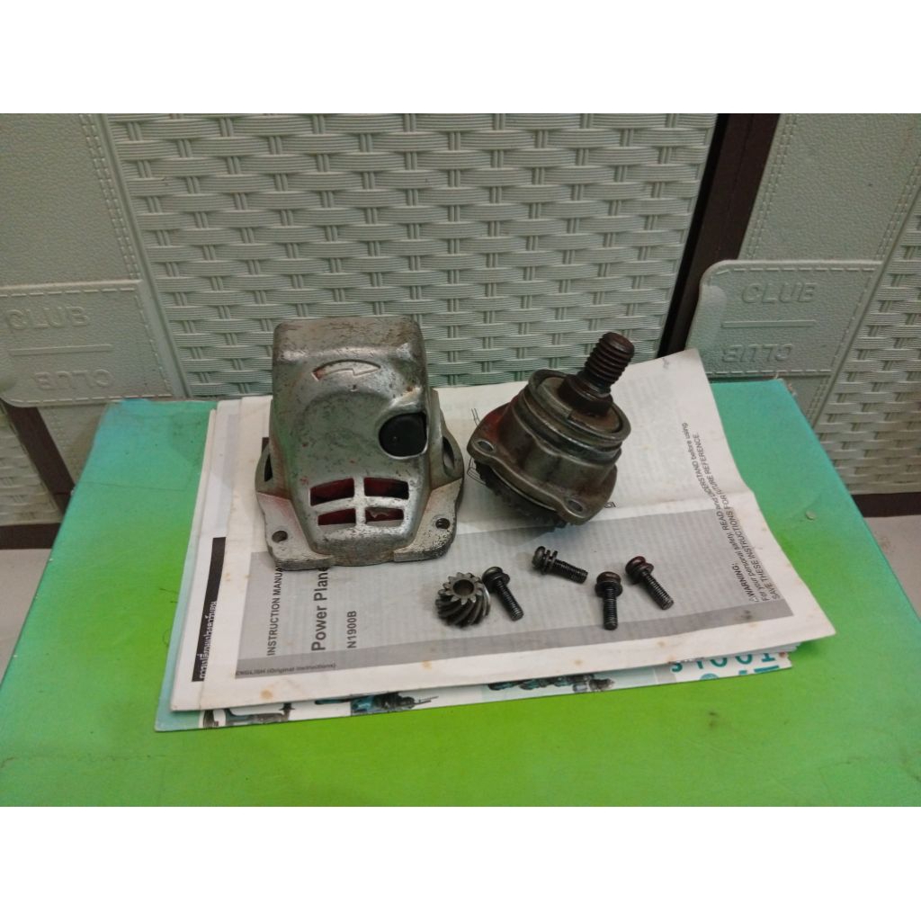 gear box mesin gerinda makita ga6020 original
