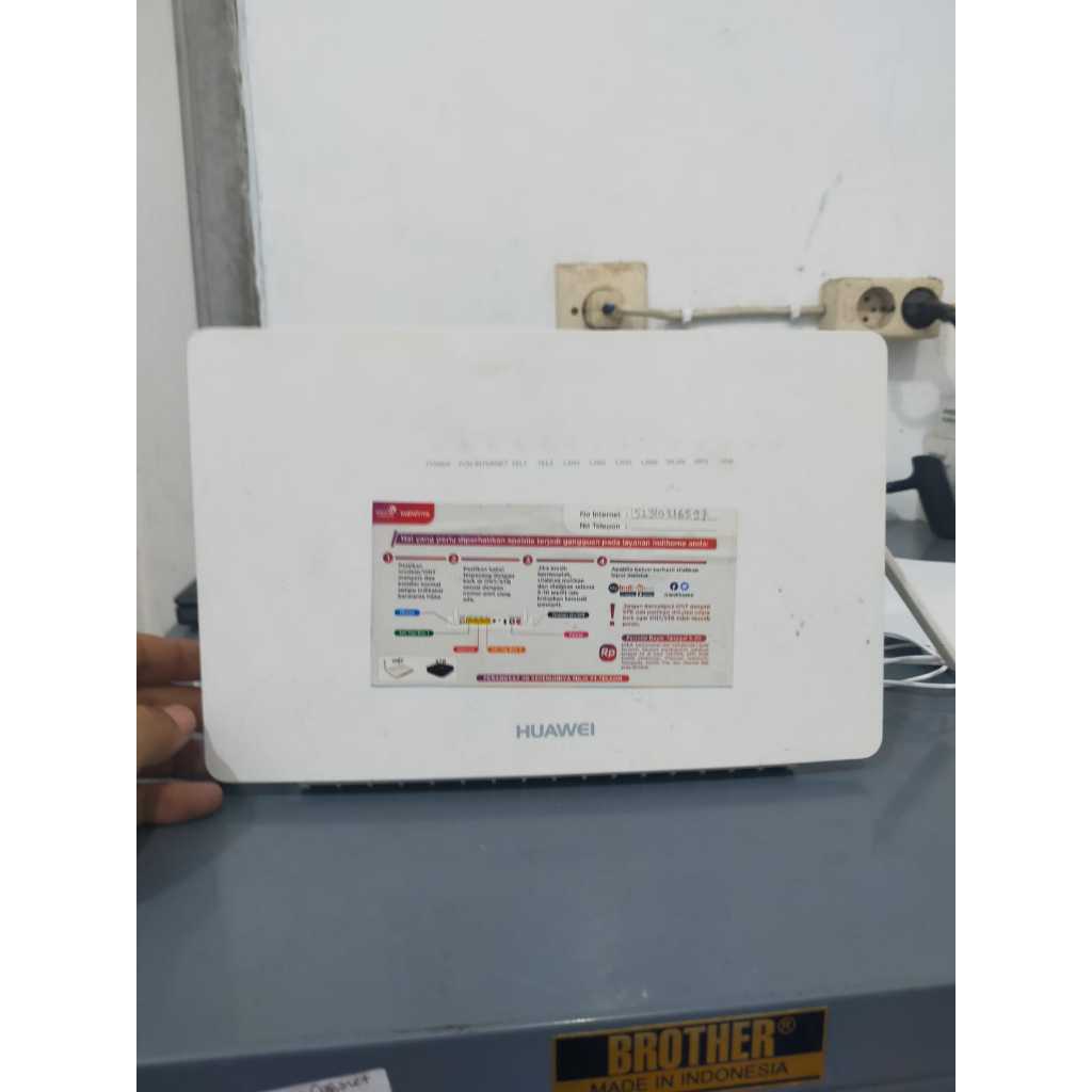 Modem ONT GPON Huawei HG8245U Dual Band AC - Lengkap Adaptor 12V 2A - Normal Mulus