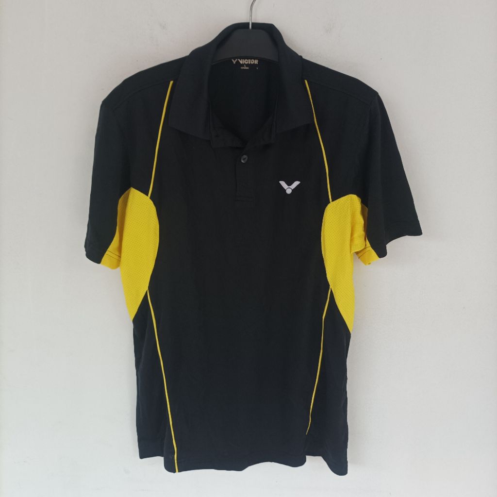 KAOS OLAHRAGA PRIA SECOND VICTOR SIZE L Y015