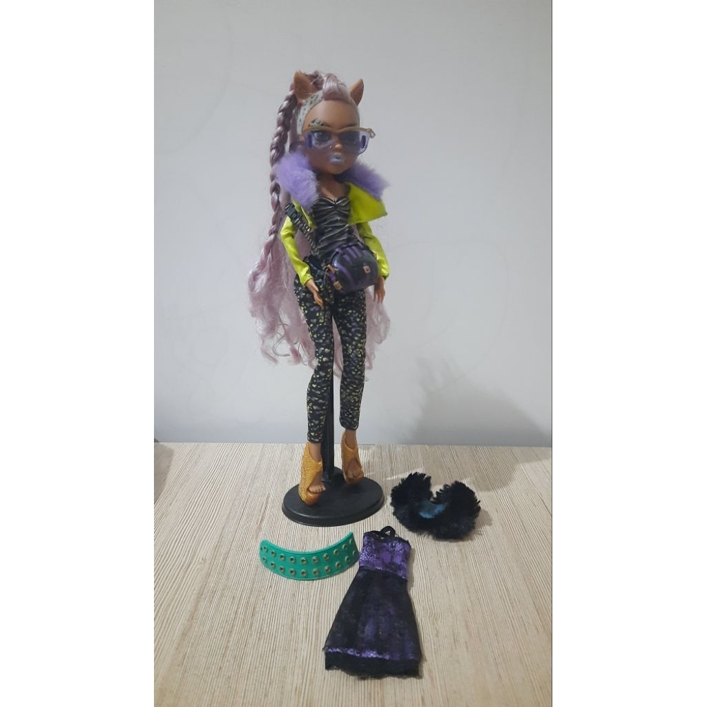 Boneka Monster High Clawdeen Wolf Ghouls Rule , Matt£l ++ outfit, acc , stand MH