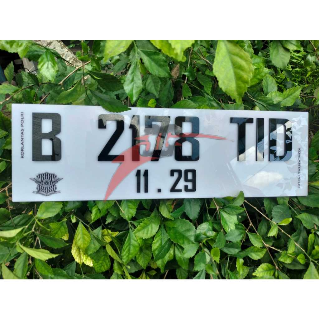 PLAT MOBIL AKRILIK CUSTOM