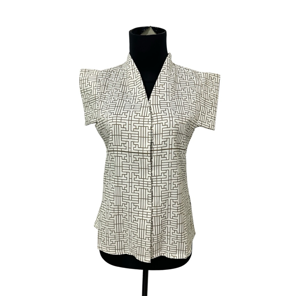 Wearing Ins White Pattern Blouse