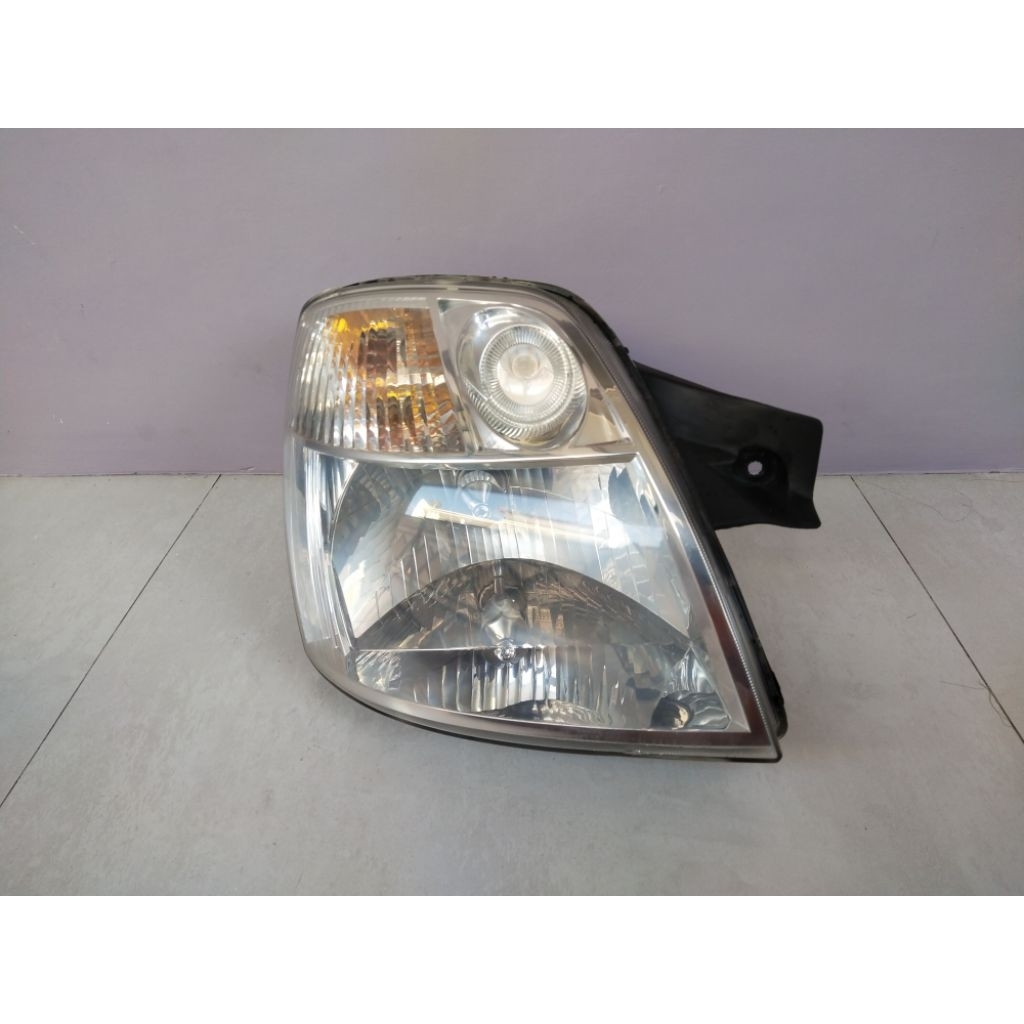 Lampu depan headlamp KIA Picanto