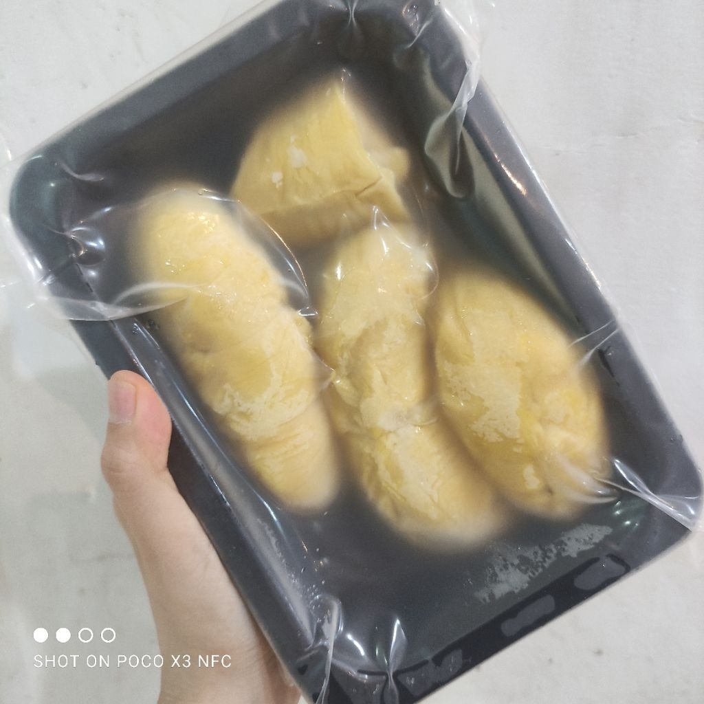 Durian musangking pack pahang malaysia 400 gr / pack