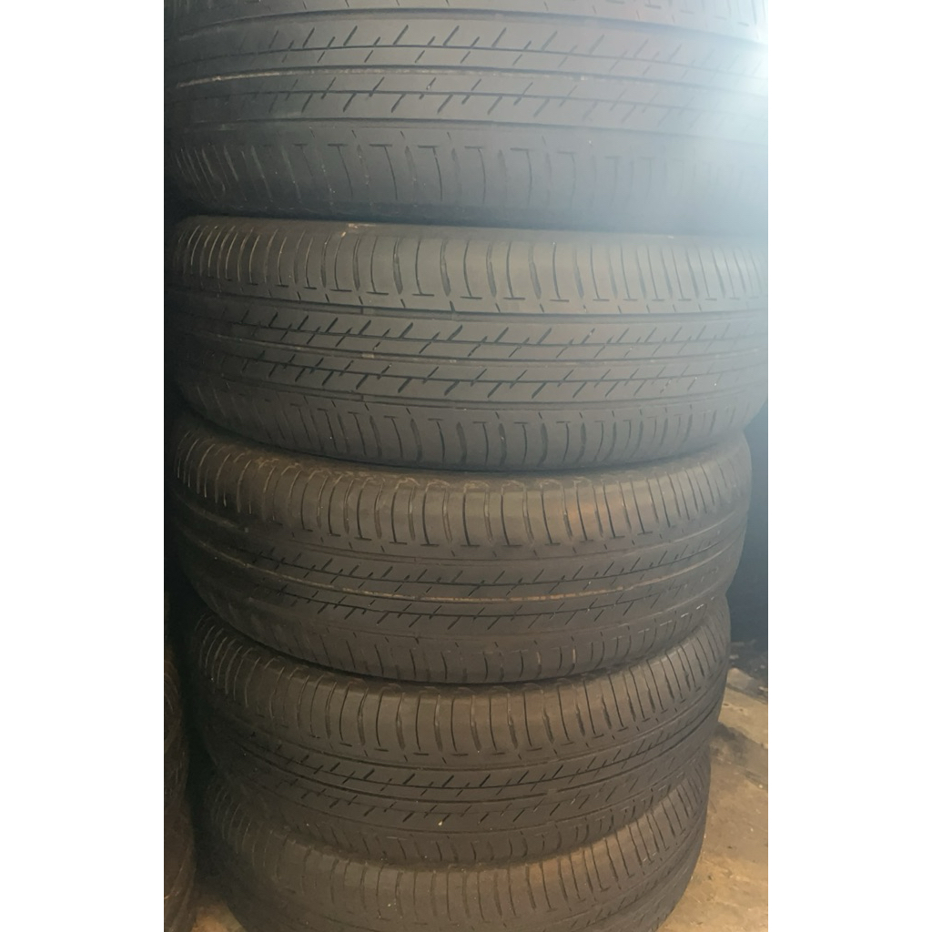 ban mobil bekas 185/60 ring 15 tebal tubles bagus