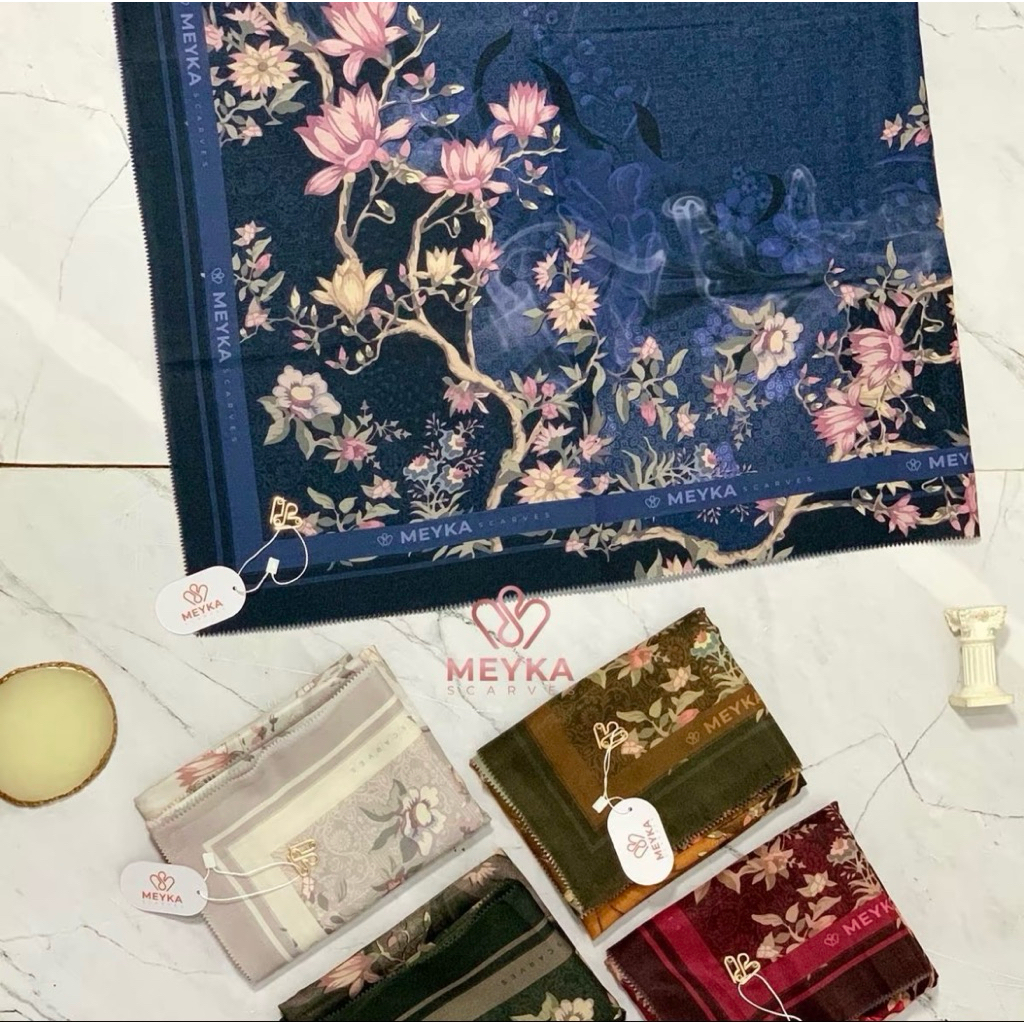 Meyka scarves