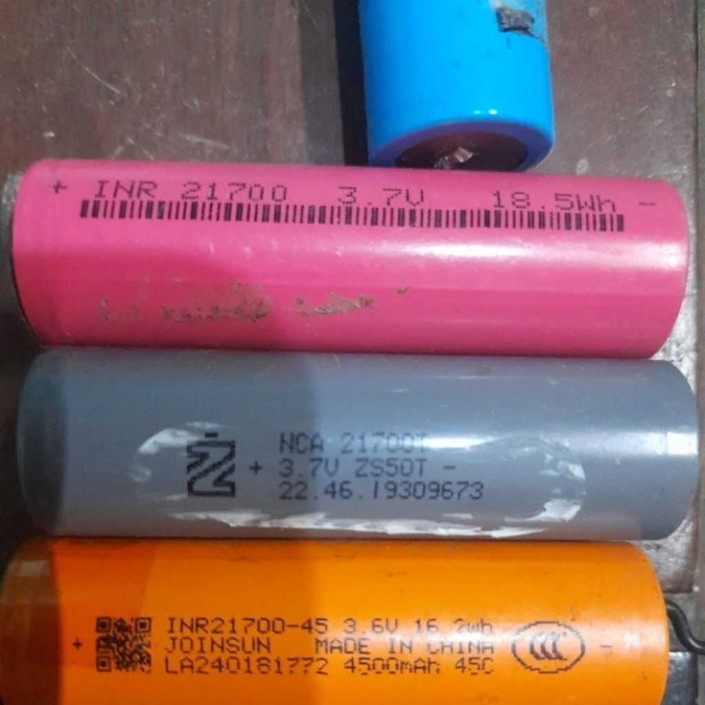 Baterai INR 21700