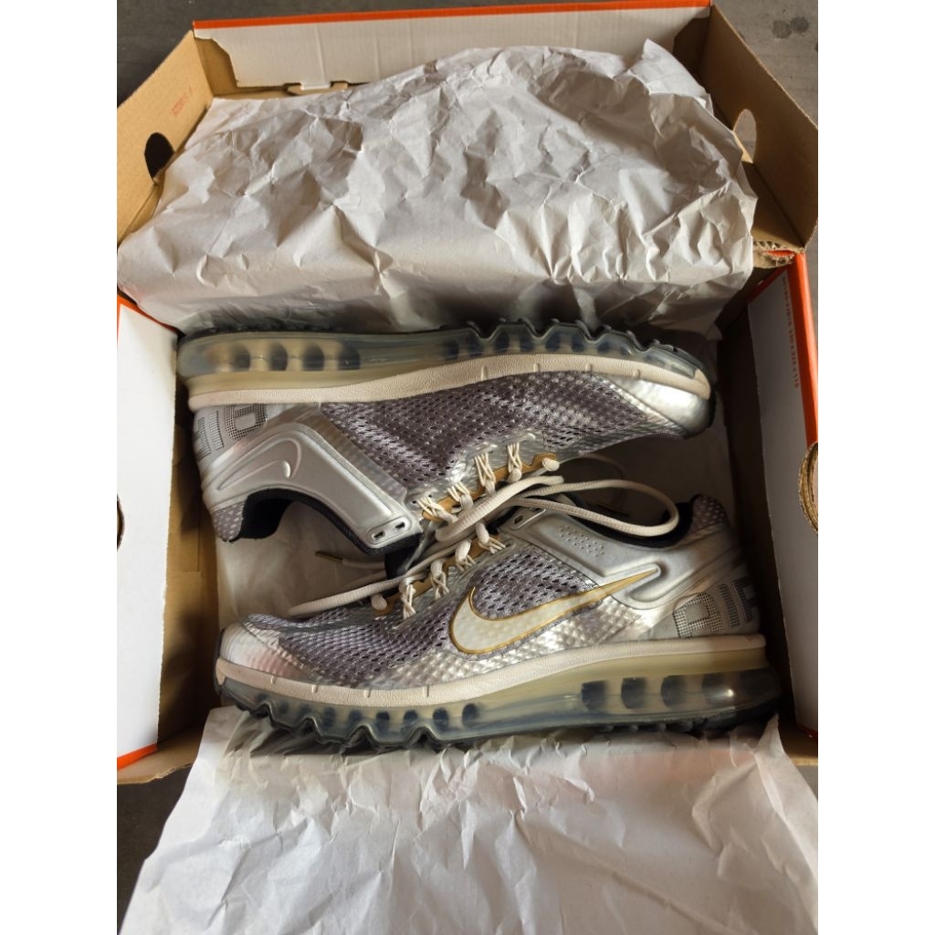 Second Original Like New Nike Air Max 2013 Phantom Metallic Silver size 42.5 siap pakai