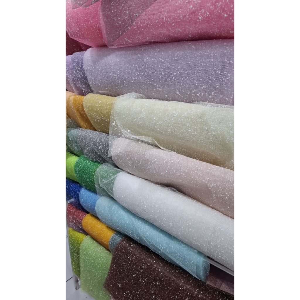 tile salju