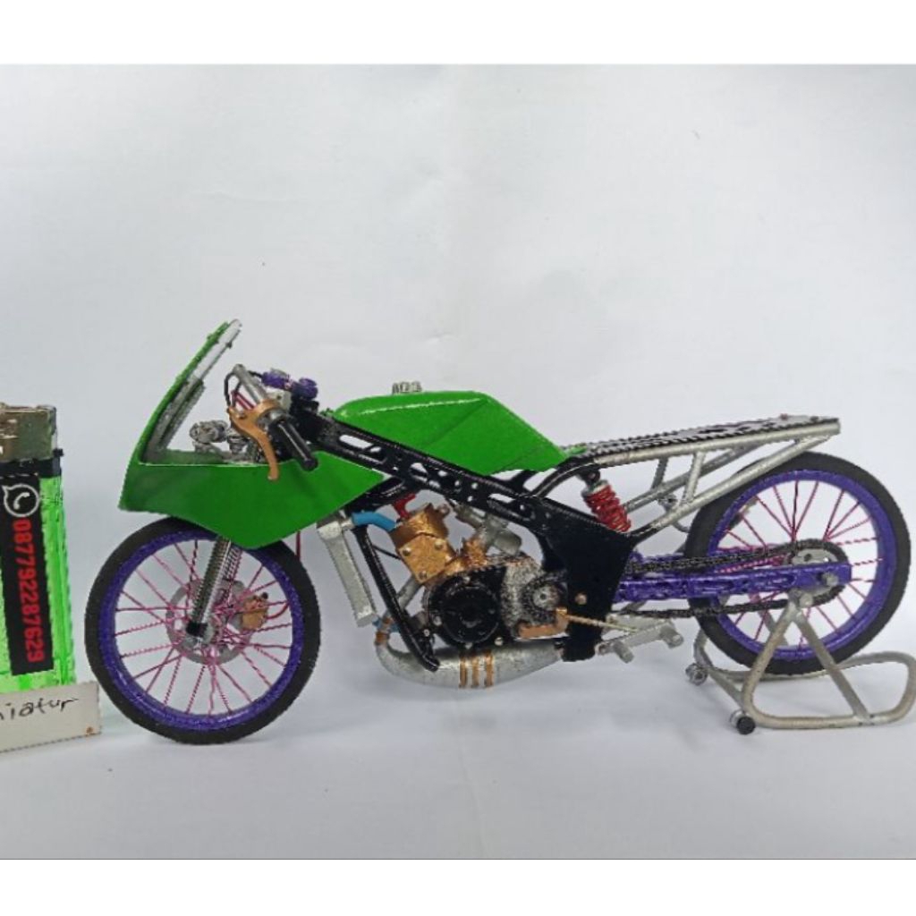 miniatur model motor drag Kawasaki ninja rr old bahan besi