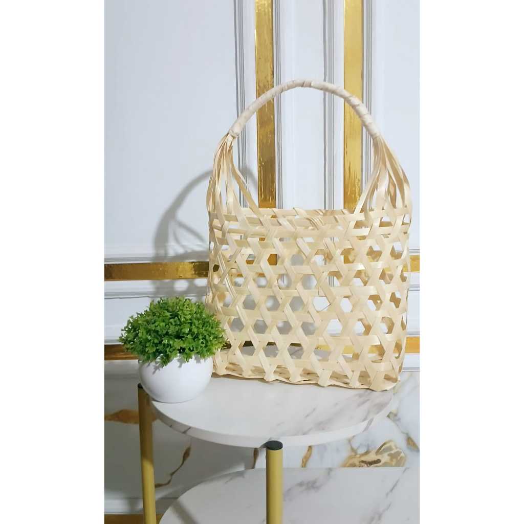 Kantong Anyaman Bambu Keranjang Buah Parcel / Kecil / Sedang / Besar / Jumbo Dari Anyaman Bambu