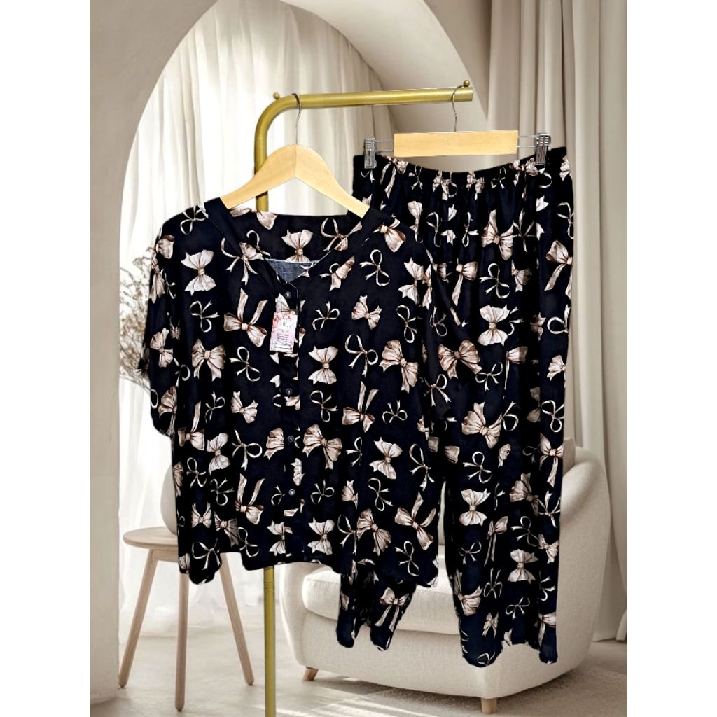 YURA ONE SET JUMBO LD ±135/PIYAMA JUMBO/PAJAMAS/LENGAN PENDEK CELANA PANJANG