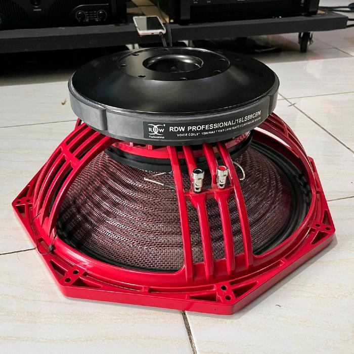 Speaker Komponen RDW 18LS88CBM 18LS88 CBM CARBON Original 18in 18 in Maxx 3600 Watt 18 LS88CBM 18 LS