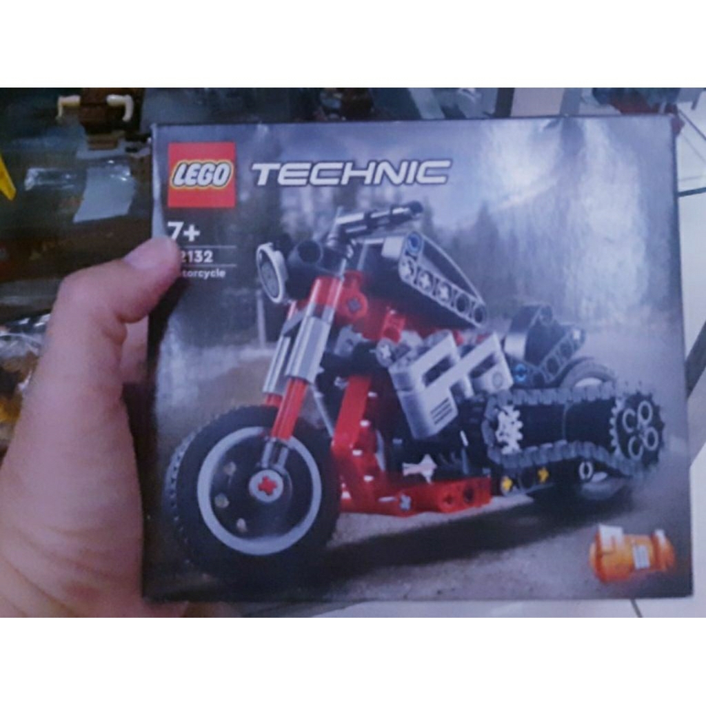 lego technic 42132