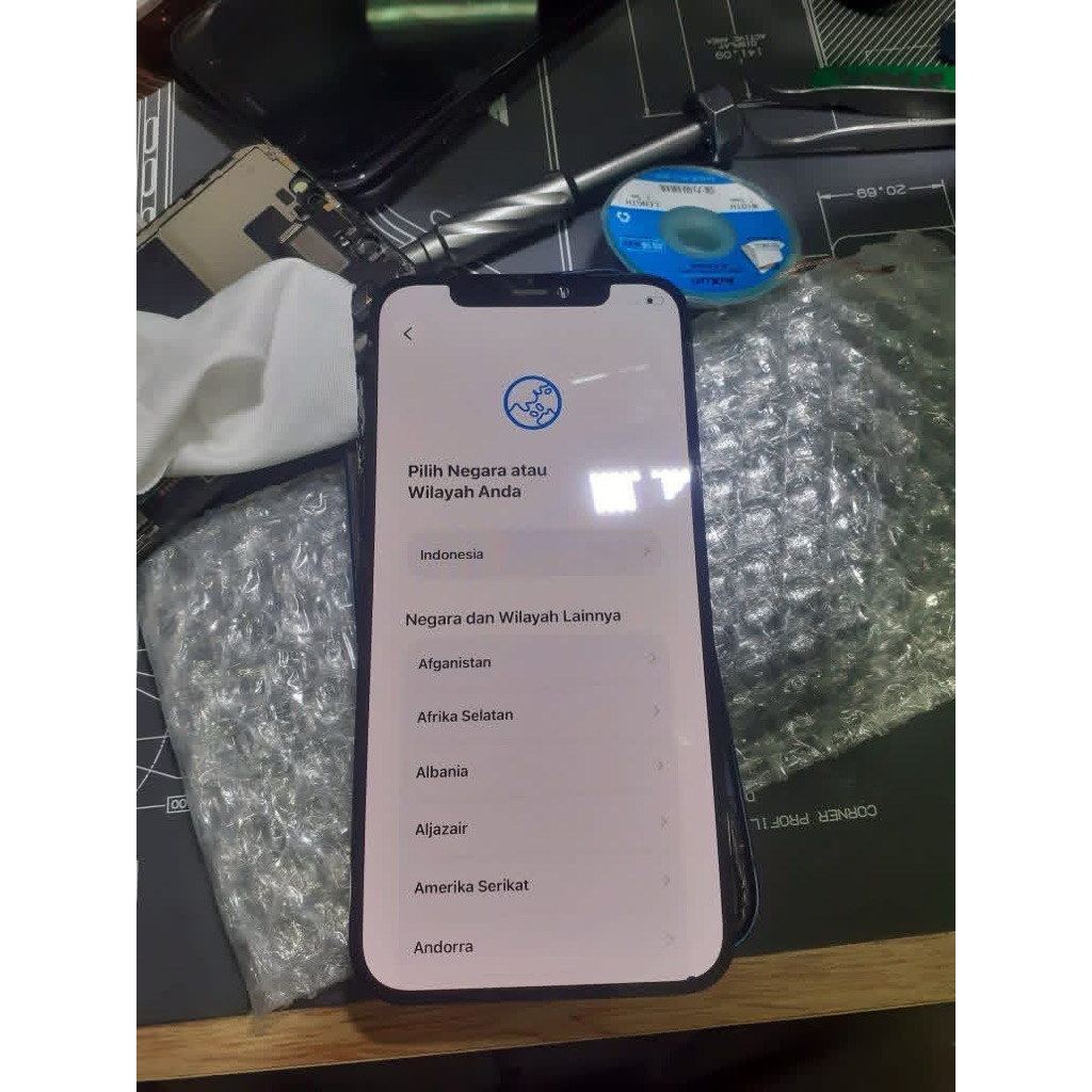 LCD TOUCHSCREEN IPHONE 12 / 12 PRO ORIGINAL COPOTAN TESTED “Ada Tompel Dikit”