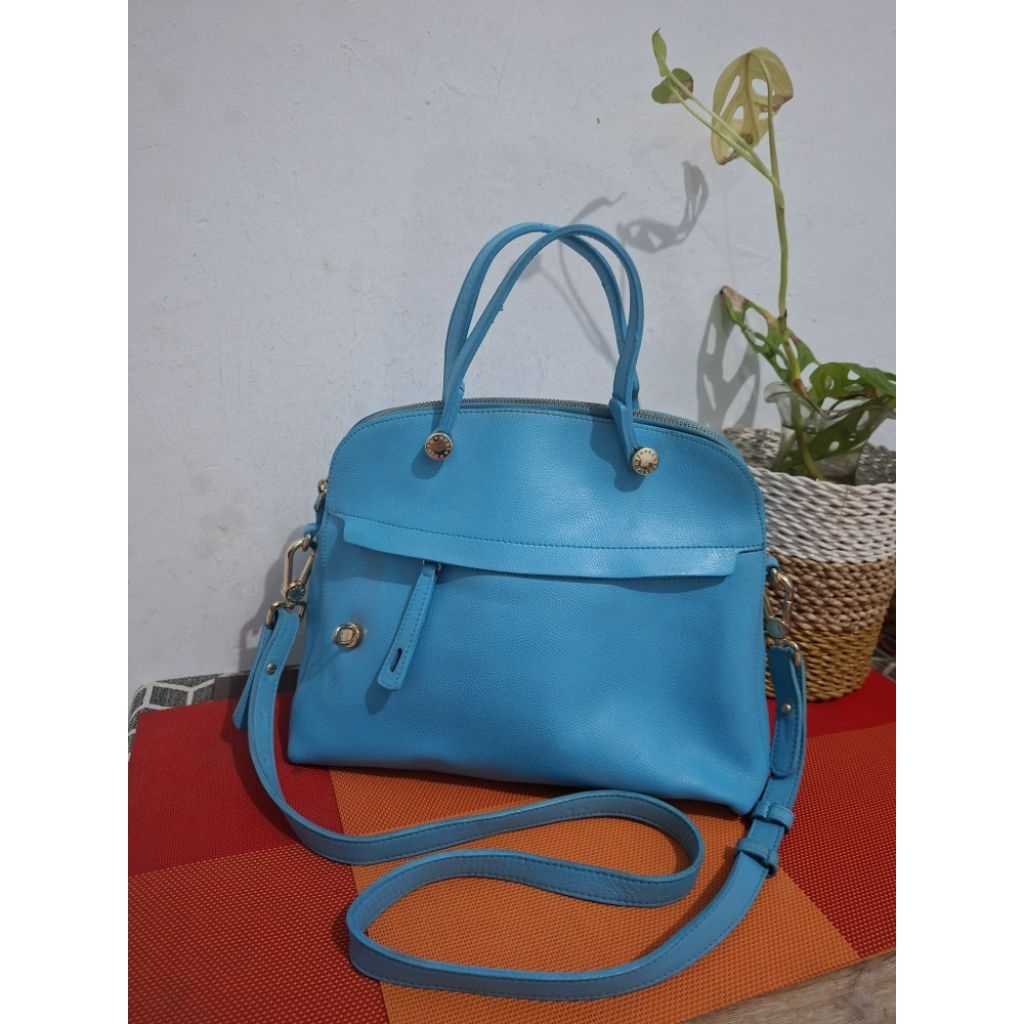FURLA PIPER DOME BLUE PRELOVED