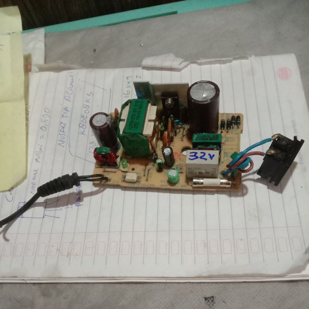 Adaptor SMPS Copotan ( 32v / 4,2a )
