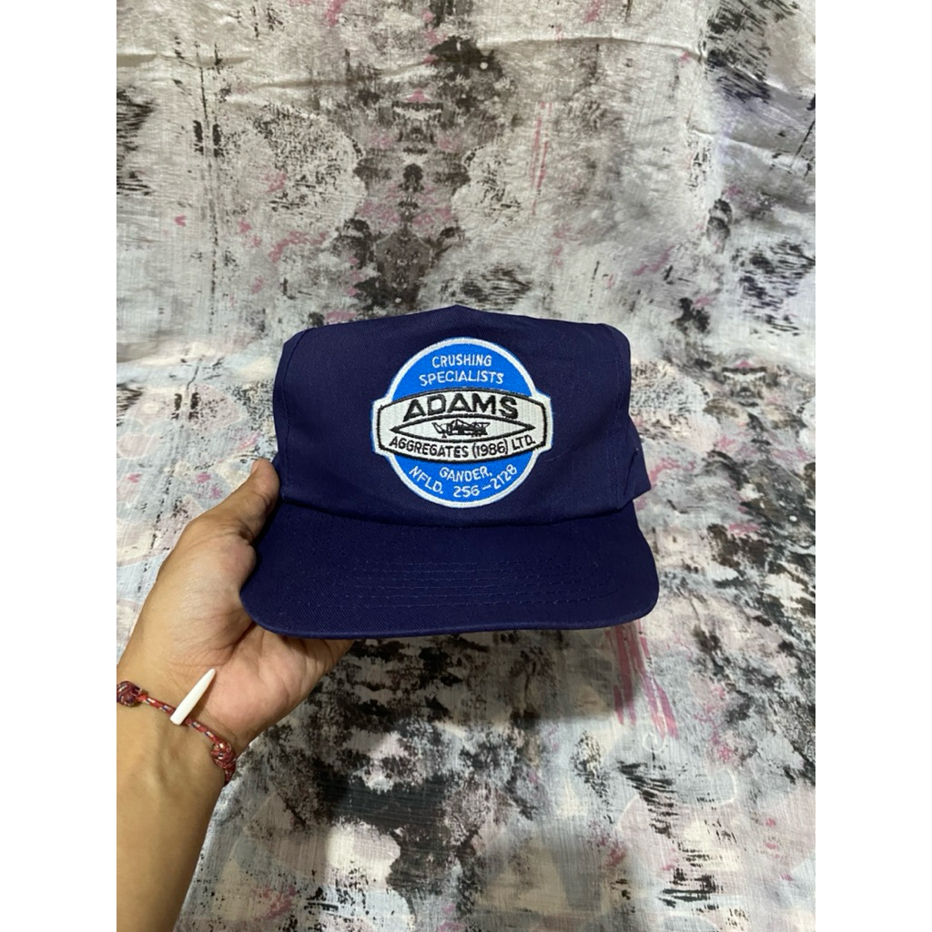 topi snapback vintage