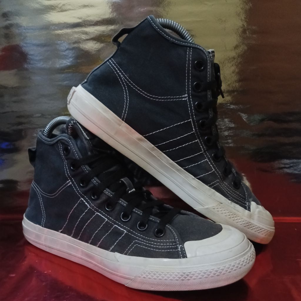 black canvas Adidas Nizza Hi RF high-top size 41