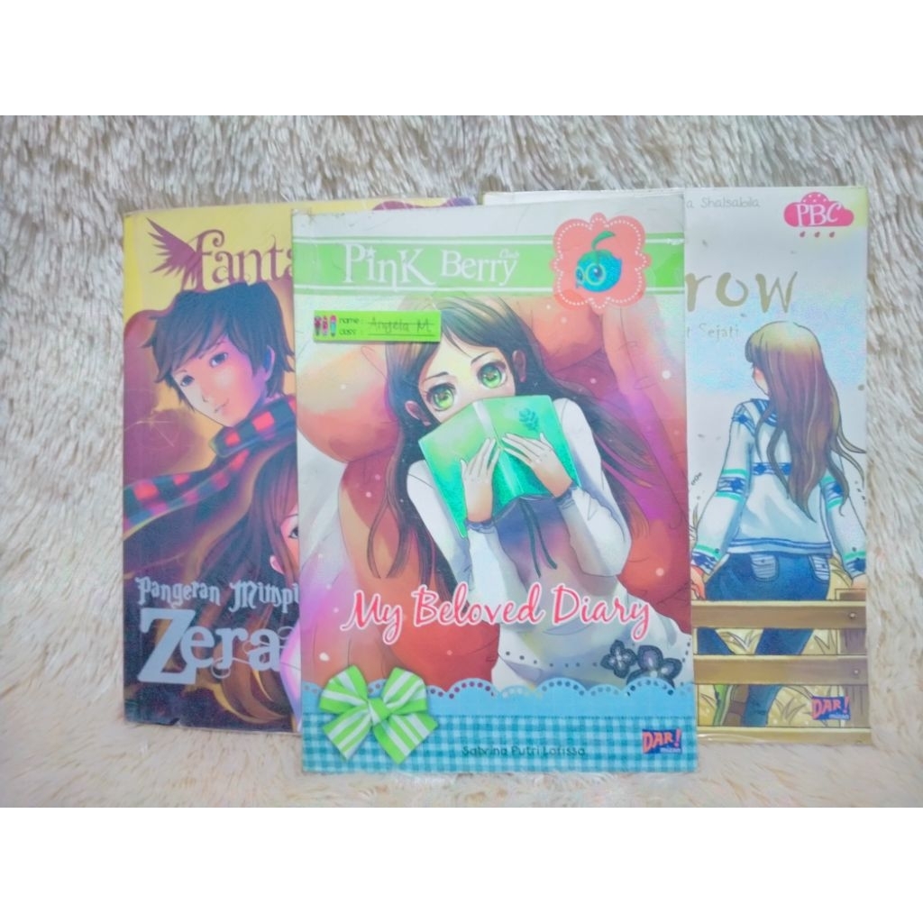 buku preloved fantas teen ,sorrow,pink berry