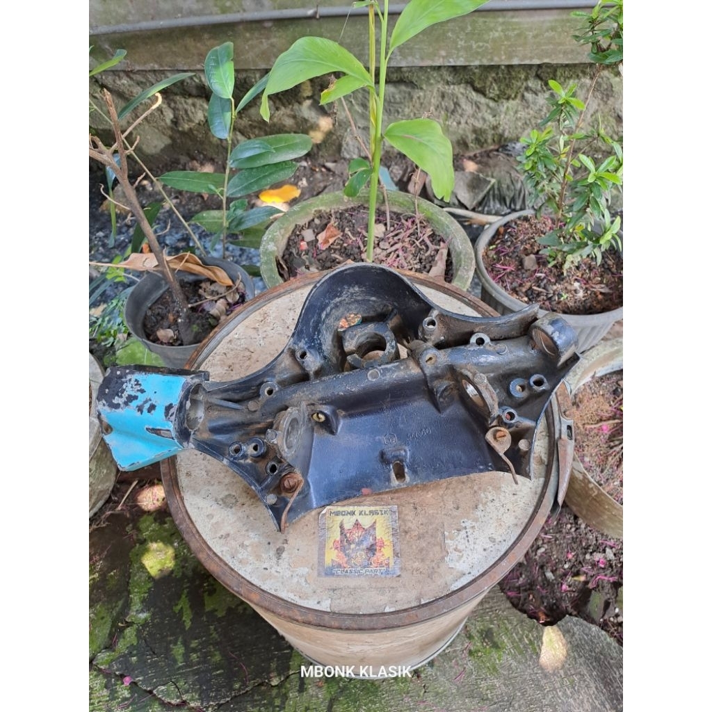 stang vespa px ORIGINAL KODE CHUNG stang px stang stir vespa px batok kepala atas bawah vespa px