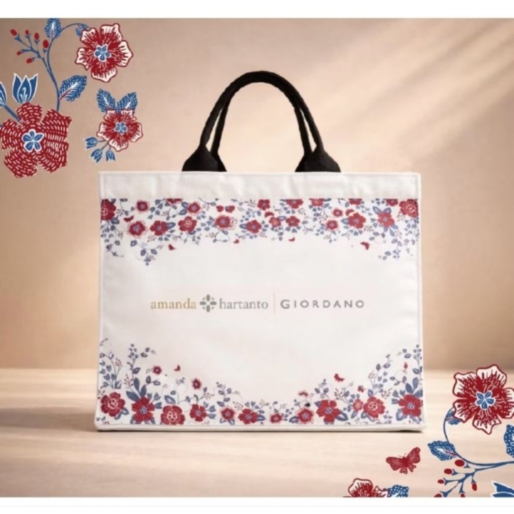 Giordano Tote Bag  Amanda Hartanto X Giordano