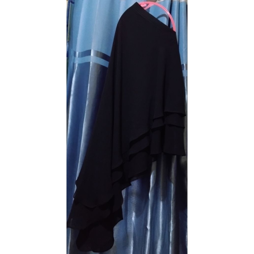 Preloved || Barang Pribadi || Khimar Layer || Khimar Syari'i || Hijab Khimar Ceruty