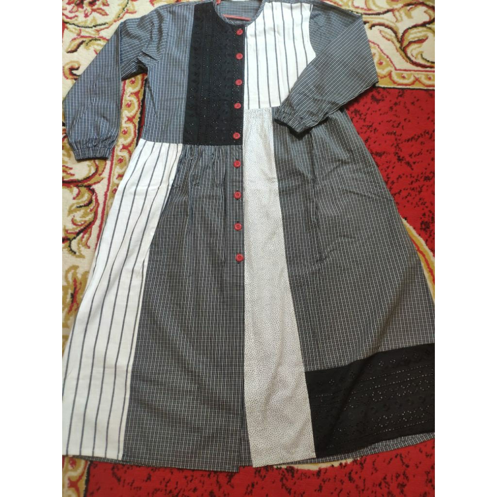 MIDI DRESS SEMUT