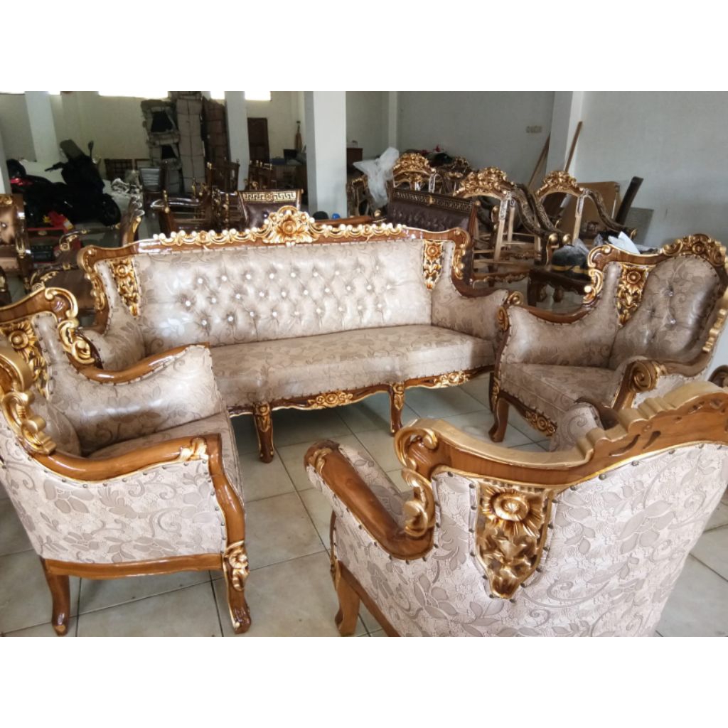 Kusi Sofa Romawi Pot
