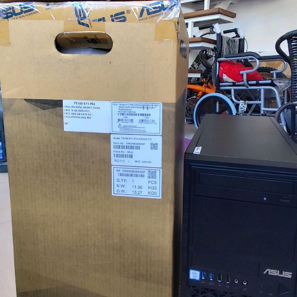 PC server ASUS TS100 E11-PI4 | Xeon E-2324G 16GB 1TB NVMe DVDRW Tower 3Thn Garansi