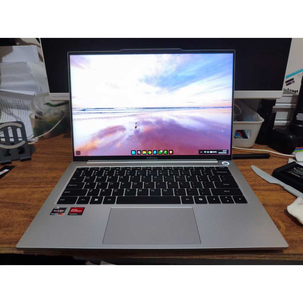 LAPTOP INFINIX XBOOK B14 RYZEN 7 - 7735HS