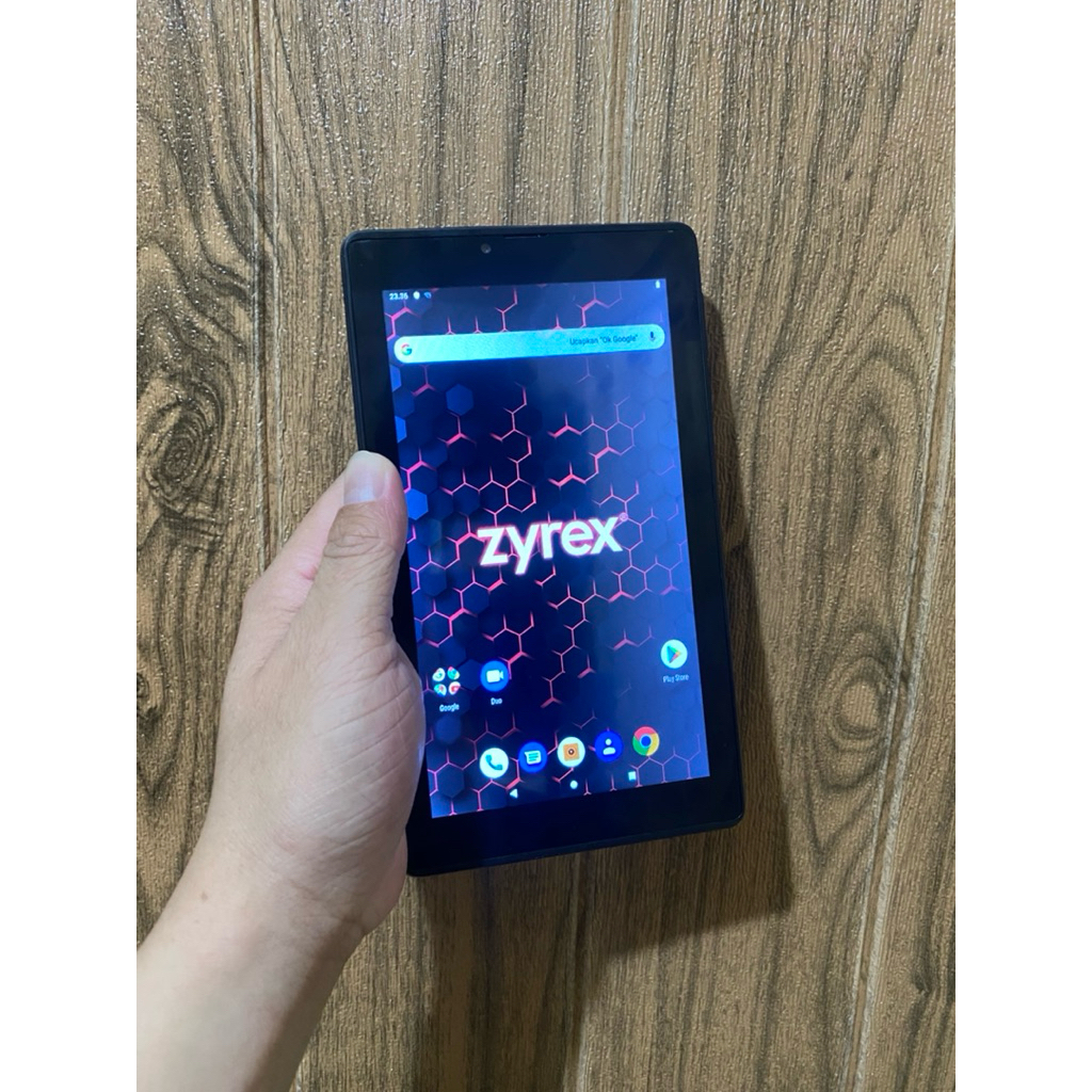 Zyrex Zt216 2/16gb resmi bisa kartu