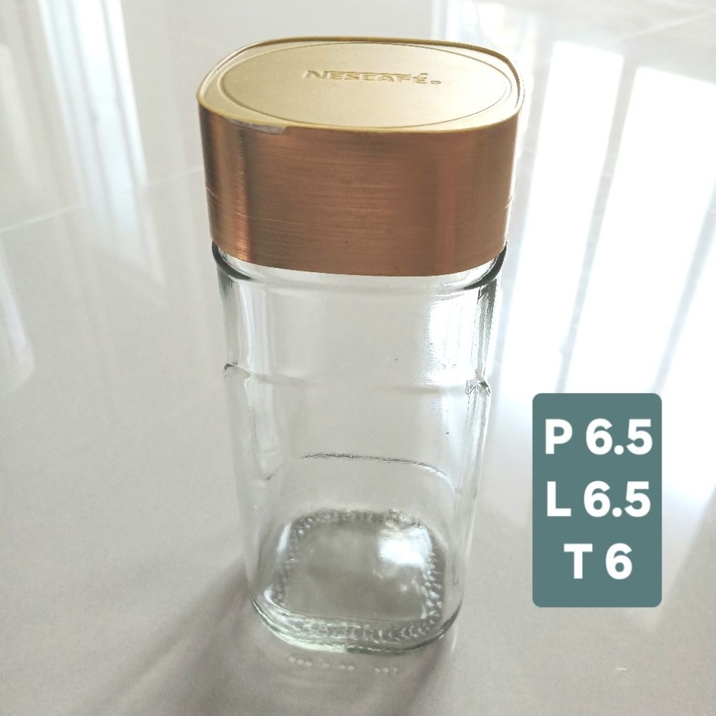 Botol kaca serbaguna bekas kopi Nescafe