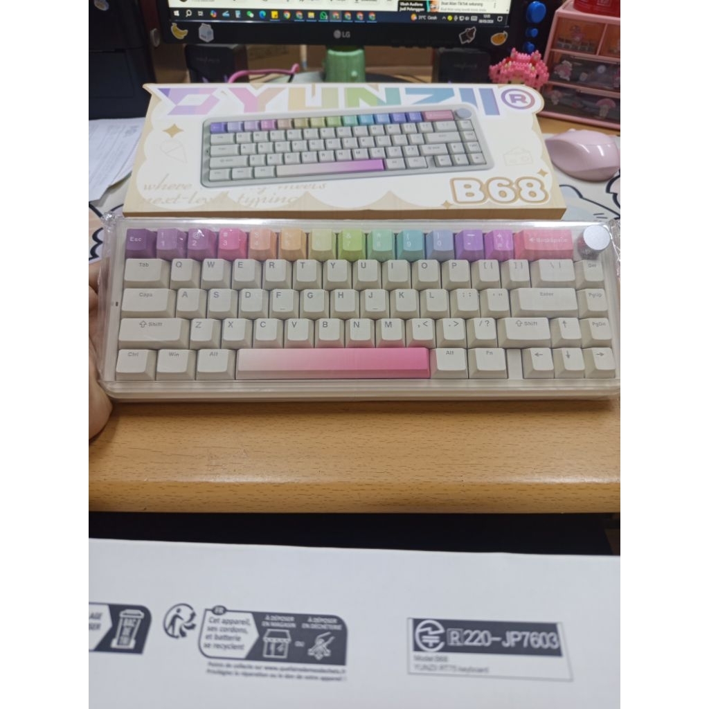 Keyboard Yuzii B68