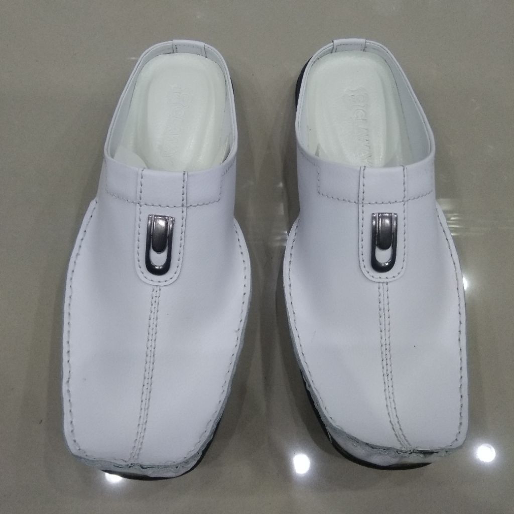 sepatu sandal selop kulit ,bustong pria mokassin