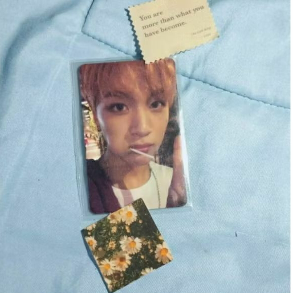 photocard haechan emphaty 2018/milkita official