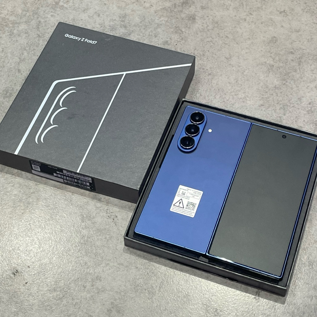 SAMSUNG GALAXY Z FOLD 7 12/256GB SECOND LIKE NEW