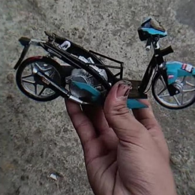 MINIATUR MOTOR HONDA BEAT FI EDISI DRAG BISA DI GAS