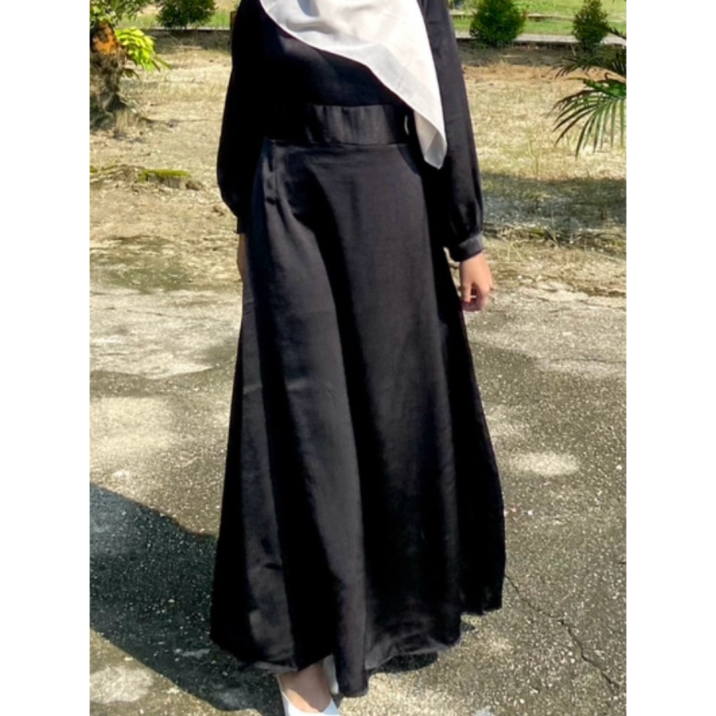 Dress Crinkle Silk Warna hitam