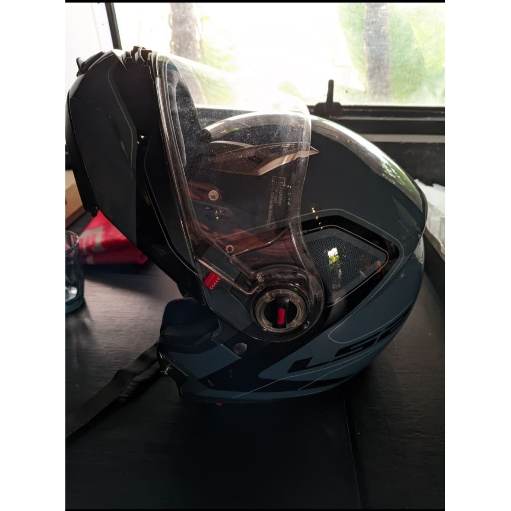 Helm Modular LS2 FF370