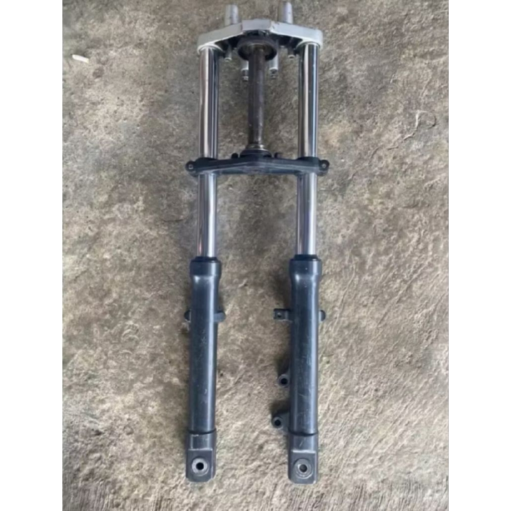 Shock Depan Segitiga Vixion Old Original Copotan
