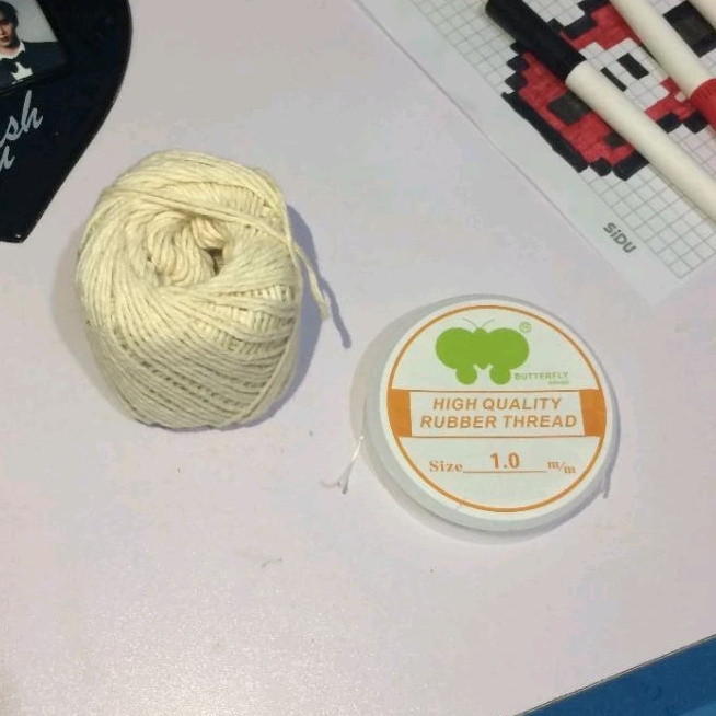 [BACA DESKRIPSI] preloved tali senar elastis dan benang rajut