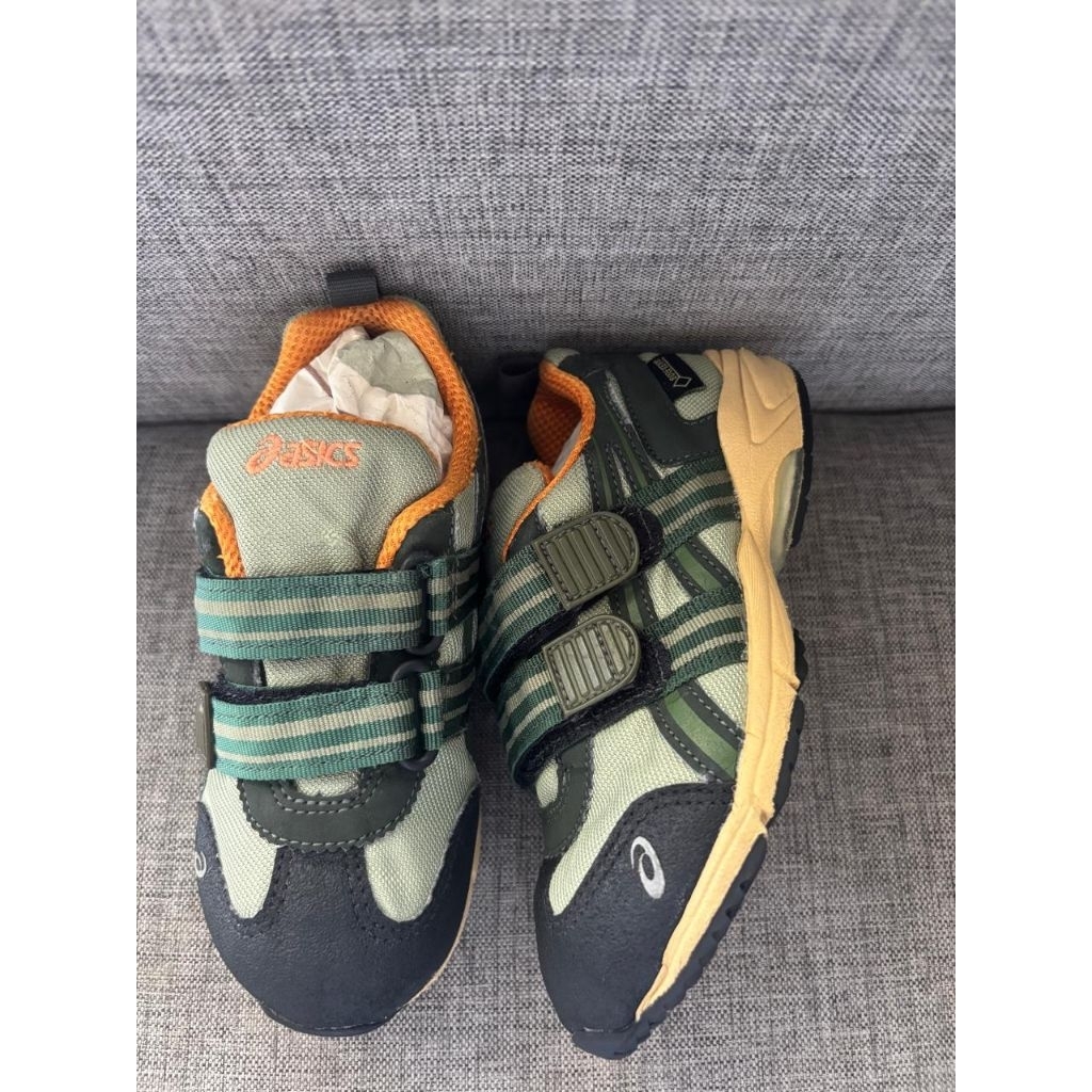 Sepatu Pushbike Asics Preloved