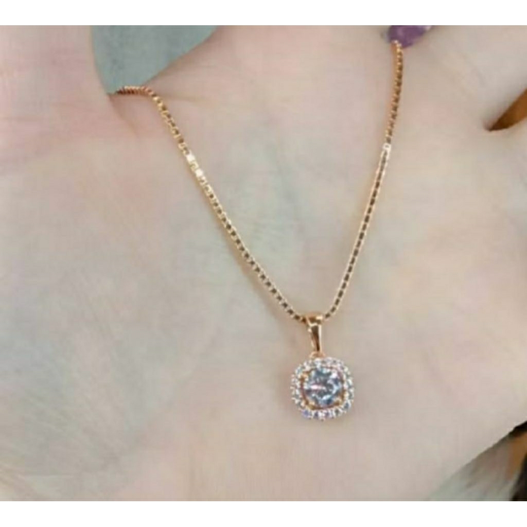 kalung liontin batu bulat
