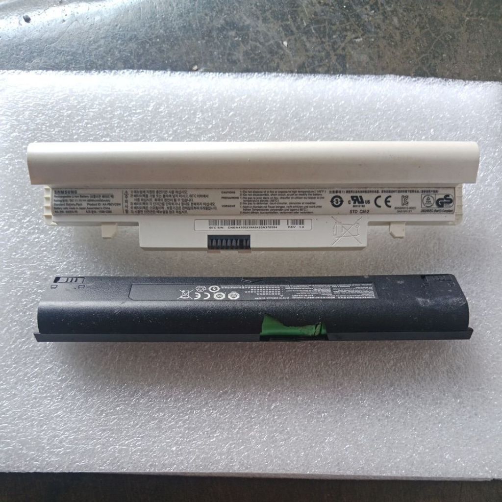 2 Baterai Laptop Rusak Copotan Laptop Original Rusak